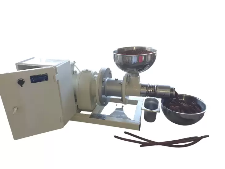 Dms 1000 Model Soğuk Pres Yağ Makinesi